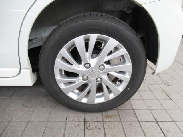 スペーシアカスタム GS 左パワースライド ナビテレビ Sエネチャージ アルミホイール フルセグTV パワステ バックモニター DVD再生 ABS エアコン スマートキー 横滑り防止装置 Wエアバック キーフリー メモリーナビ(5枚目)