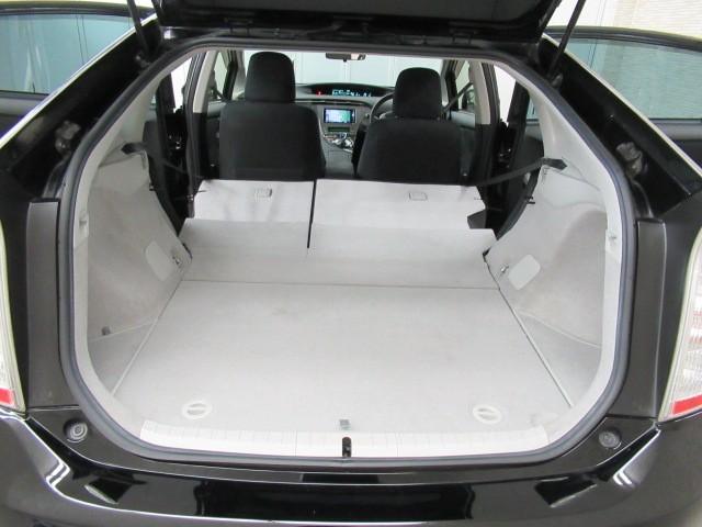 プリウス Sツーリングセレクション スマキ- 地デジフルセグ サイドエアバッグ アルミ装備 イモビライザー メモリ-ナビ キーレス Wエアバック LEDランプ 横滑り防止機能 パワステ エアB TVナビ AUTOエアコン ABS(24枚目)