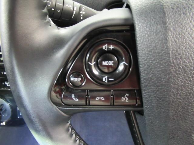 プリウス Aツーリングセレクション スマキー イモビライザー バックモニター クルコン LEDヘッドライト DVD視聴可 ETC ナビTV メモリーナビゲーション 横滑り防止機能 キーフリ AC100V アルミ AAC ABS パワステ(16枚目)