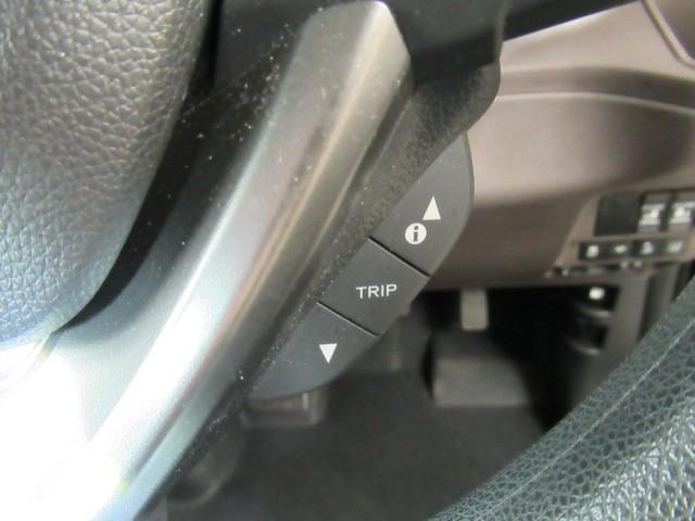 フリード G・ホンダセンシング Fセグ Wエアバッグ パワーウィンドウ 1オ-ナ- アクティブクルーズコントロール スマートキ カラーバックモニター VSA エアコン セキュリティアラーム キーレス LEDランプ 3列シ-ト SRS(14枚目)