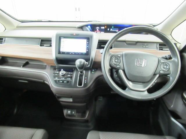 フリード G・ホンダセンシング Fセグ Wエアバッグ パワーウィンドウ 1オ-ナ- アクティブクルーズコントロール スマートキ カラーバックモニター VSA エアコン セキュリティアラーム キーレス LEDランプ 3列シ-ト SRS(23枚目)