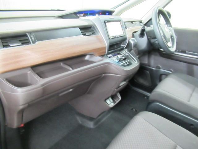 フリード G・ホンダセンシング Fセグ Wエアバッグ パワーウィンドウ 1オ-ナ- アクティブクルーズコントロール スマートキ カラーバックモニター VSA エアコン セキュリティアラーム キーレス LEDランプ 3列シ-ト SRS(30枚目)