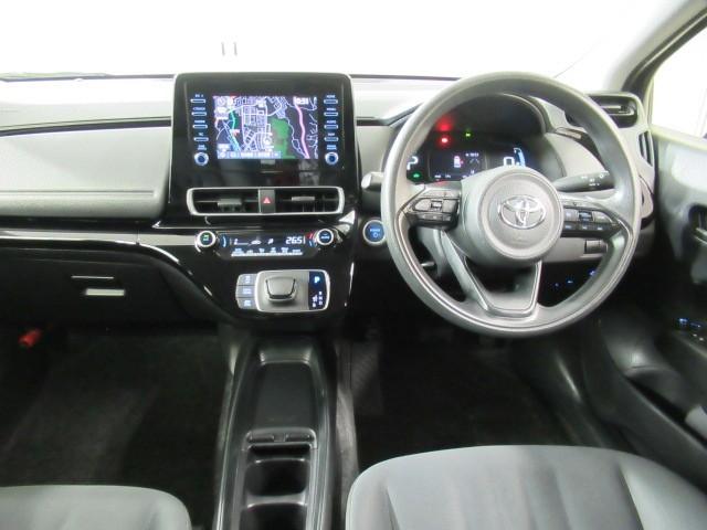 アクア Ｘ　踏み間違い防止　１００Ｖ　イモビ　ナビ　ＬＥＤヘッドライト　スマートキー　横滑り防止機能　キーレスエントリー　オートクルーズ　オートエアコン　ＥＴＣ　カーテンエアバッグ　パワーステアリング　ＡＢＳ（23枚目）