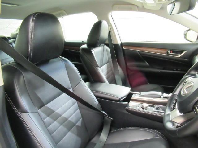 GS GS300h Iパッケージ Bモニター AW 本革シート オートクルーズ キーフリー ナビ&TV DVD再生可 パワーシート ABS 盗難防止システム メモリーナビ スマキー エアコン 横滑り防止装置 フルセグ地デジTV(8枚目)