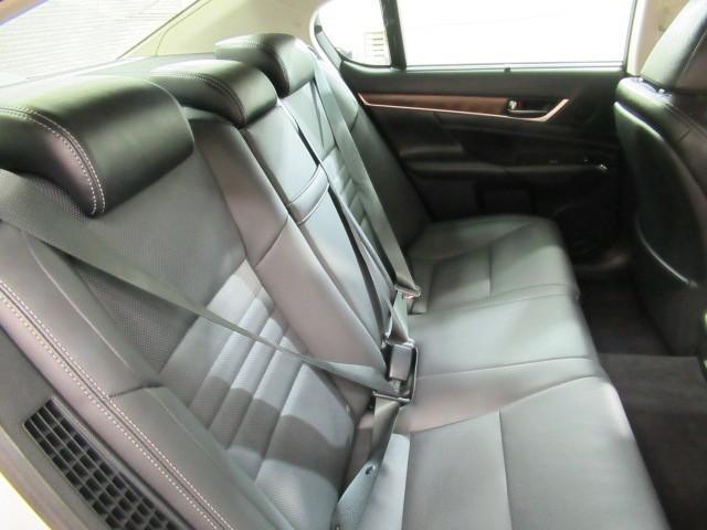 GS GS300h Iパッケージ Bモニター AW 本革シート オートクルーズ キーフリー ナビ&TV DVD再生可 パワーシート ABS 盗難防止システム メモリーナビ スマキー エアコン 横滑り防止装置 フルセグ地デジTV(26枚目)