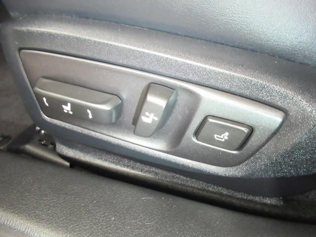 GS GS300h Iパッケージ Bモニター AW 本革シート オートクルーズ キーフリー ナビ&TV DVD再生可 パワーシート ABS 盗難防止システム メモリーナビ スマキー エアコン 横滑り防止装置 フルセグ地デジTV(30枚目)