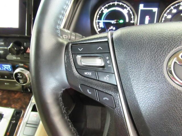 アルファードハイブリッド G Fパッケージ ムーンルーフ Bモニター オートクルーズコントロール 地デジ オートエアコン ドライブレコーダー 電動シート ABS エアバッグ ETC キーレス 盗難防止装置 メモリーナビ 横滑防止 3列シート(15枚目)