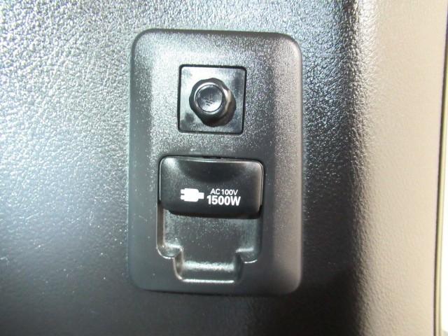 アルファードハイブリッド G Fパッケージ ムーンルーフ Bモニター オートクルーズコントロール 地デジ オートエアコン ドライブレコーダー 電動シート ABS エアバッグ ETC キーレス 盗難防止装置 メモリーナビ 横滑防止 3列シート(33枚目)