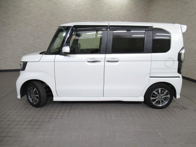 N-BOXカスタム L 両席電動スライドドア 1オーナー アルミ サイドエアバッグ ナビTV キーフリーシステム LEDライト リアカメ クルーズコントロール AC DVD視聴可能 スマキー 横滑り防止 フルセグTV ABS(5枚目)