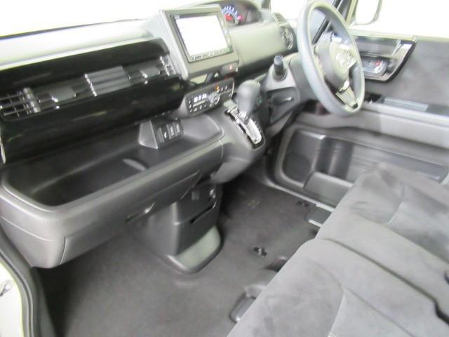 N-BOXカスタム L 両席電動スライドドア 1オーナー アルミ サイドエアバッグ ナビTV キーフリーシステム LEDライト リアカメ クルーズコントロール AC DVD視聴可能 スマキー 横滑り防止 フルセグTV ABS(31枚目)