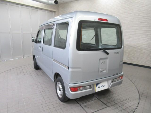 ハイゼットカーゴ スペシャル　アイドルストップ　ＥＴＣ装着車　Ｗエアバック　フルセグ　ＡＢＳ付き　１オーナー車　エアバック　エアコン付　ナビＴＶ　メモリナビ　ＤＶＤ再生可（6枚目）