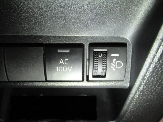 アクア G ワンオーナ VSC 衝突軽減ブレーキ バックモニター LED クルーズコントロール スマートキー AC100V パワーウィンドウ イモビライザー サイドエアバック キーフリーシステム オートエアコン(11枚目)