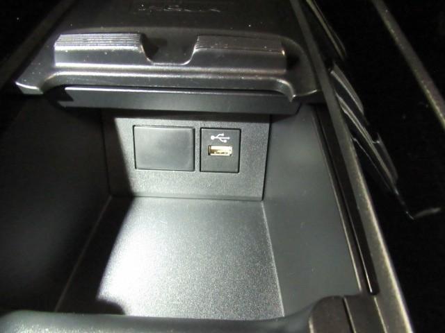 アクア G ワンオーナ VSC 衝突軽減ブレーキ バックモニター LED クルーズコントロール スマートキー AC100V パワーウィンドウ イモビライザー サイドエアバック キーフリーシステム オートエアコン(21枚目)