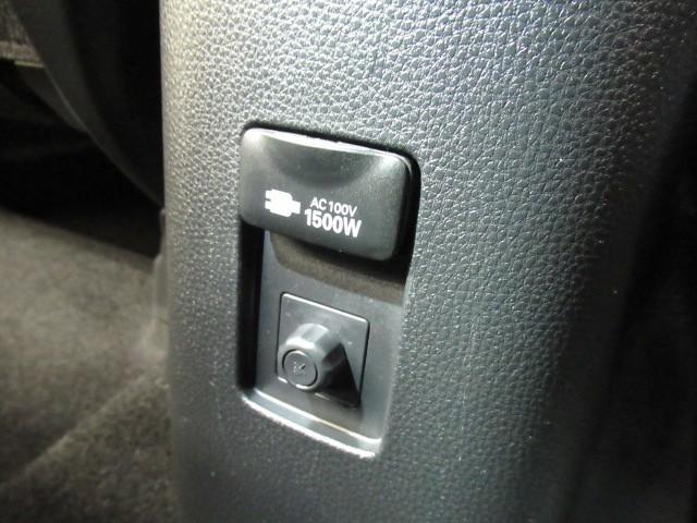 アクア G ワンオーナ VSC 衝突軽減ブレーキ バックモニター LED クルーズコントロール スマートキー AC100V パワーウィンドウ イモビライザー サイドエアバック キーフリーシステム オートエアコン(24枚目)