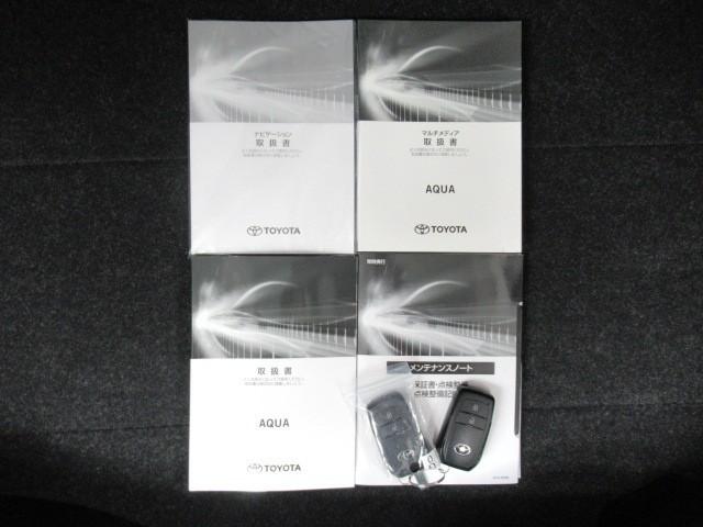 アクア G ワンオーナ VSC 衝突軽減ブレーキ バックモニター LED クルーズコントロール スマートキー AC100V パワーウィンドウ イモビライザー サイドエアバック キーフリーシステム オートエアコン(28枚目)