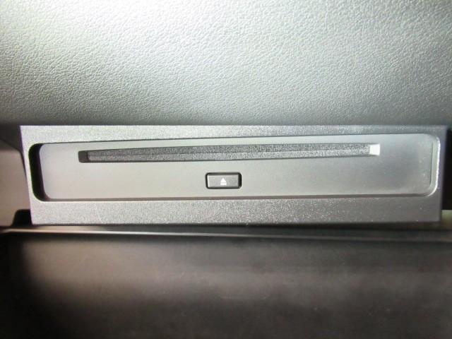 ノア S-Z アルミホイール デュアルエアコン クルーズコントロール 盗難防止装置 LEDライト 両側自動ドア メモリーナビ キーレス 横滑り防止 ナビTV ワンオーナー 三列シート DVD再生 スマートキー(33枚目)