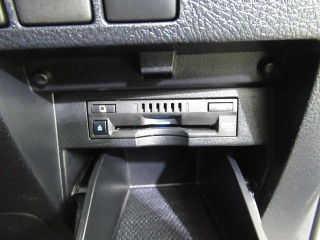 アルファード ２．５Ｓ　Ｃパッケージ　両電動ドア　Ｂモニタ　１オーナー　ＤＶＤ再生可能　ナビ　パノラマルーフ　リアオートエアコン　横滑り防止　クルコン　ＡＣ１００Ｖ電源　セキュリティ　ＥＴＣ車載器　ＬＥＤヘッドライト　スマートキー　ＡＢＳ（11枚目）