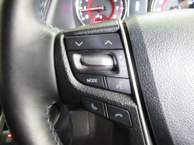 アルファード ２．５Ｓ　Ｃパッケージ　両電動ドア　Ｂモニタ　１オーナー　ＤＶＤ再生可能　ナビ　パノラマルーフ　リアオートエアコン　横滑り防止　クルコン　ＡＣ１００Ｖ電源　セキュリティ　ＥＴＣ車載器　ＬＥＤヘッドライト　スマートキー　ＡＢＳ（14枚目）