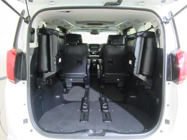 アルファード ２．５Ｓ　Ｃパッケージ　両電動ドア　Ｂモニタ　１オーナー　ＤＶＤ再生可能　ナビ　パノラマルーフ　リアオートエアコン　横滑り防止　クルコン　ＡＣ１００Ｖ電源　セキュリティ　ＥＴＣ車載器　ＬＥＤヘッドライト　スマートキー　ＡＢＳ（31枚目）