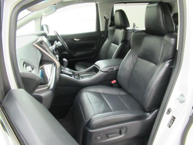 アルファード ２．５Ｓ　Ｃパッケージ　両電動ドア　Ｂモニタ　１オーナー　ＤＶＤ再生可能　ナビ　パノラマルーフ　リアオートエアコン　横滑り防止　クルコン　ＡＣ１００Ｖ電源　セキュリティ　ＥＴＣ車載器　ＬＥＤヘッドライト　スマートキー　ＡＢＳ（33枚目）