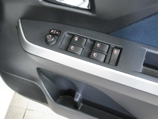 ルーミー カスタムＧ－Ｔ　助手席エアバック　両側オートスライドドア　スマートキープッシュスタート　ＬＥＤライト　１オーナー　横滑り防止機能　クルコン　ワンセグテレビ　ＥＴＣ付　アルミホイール　キーレス　ナビ＆ＴＶ　セキュリティ（10枚目）