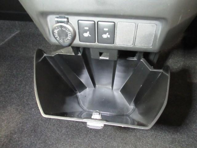 ルーミー カスタムＧ－Ｔ　助手席エアバック　両側オートスライドドア　スマートキープッシュスタート　ＬＥＤライト　１オーナー　横滑り防止機能　クルコン　ワンセグテレビ　ＥＴＣ付　アルミホイール　キーレス　ナビ＆ＴＶ　セキュリティ（23枚目）