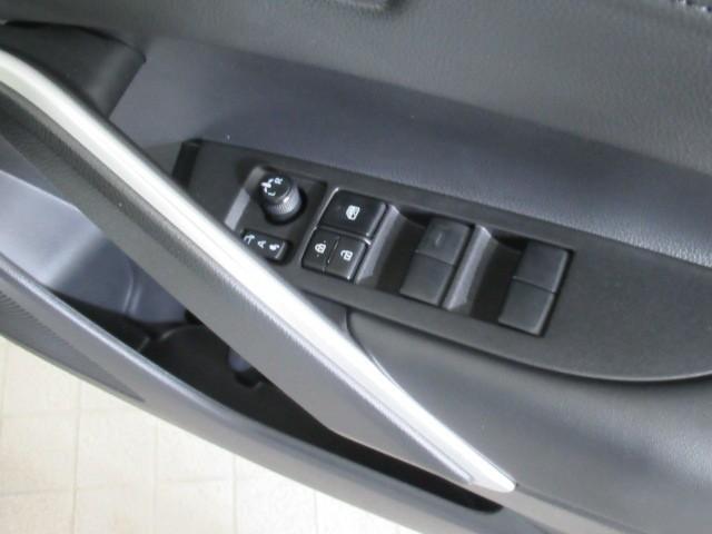 カローラクロス ハイブリッド Z PCS フルセグテレビ LEDヘッドライト Bカメラ ナビ・TV インテリジェントキー パワーシート キーフリー ドライブレコーダー アルミホイール ETC 盗難防止 オートエアコン ワンオーナー(10枚目)