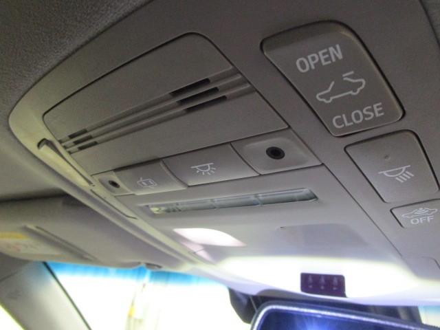 クラウンハイブリッド アスリートS J-フロンティア 地デジ クルコン LEDヘッドライト アルミホイール 電動シート 盗難防止装置 ETC車載器 キーレス ABS ナビ&TV メモリーナビ 横滑り防止機能 サンルーフ DVD バックカメラ スマートキー(24枚目)