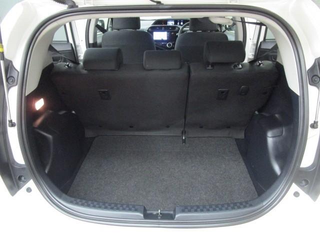 アクア Sスタイルブラック バックモニタ- 地デジフルセグ ナビTV イモビライザー スマートキープッシュスタート Wエアバッグ キーフリ メモリーナビゲーション 横滑り防止装置付き DVDプレーヤー フルオートエアコン ABS(23枚目)