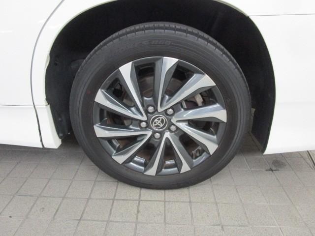 ヴォクシー S-Z DVD再生機能 スマートキープッシュスタート 両側電動パワースライドドア パワーウインドウ 1オナ ETC車載器 LEDライト デュアルエアコン アルミホイール 盗難防止装置 横滑り防止機能 ナビTV(6枚目)