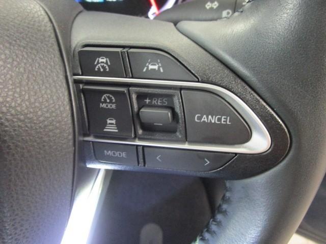 ヴォクシー S-Z DVD再生機能 スマートキープッシュスタート 両側電動パワースライドドア パワーウインドウ 1オナ ETC車載器 LEDライト デュアルエアコン アルミホイール 盗難防止装置 横滑り防止機能 ナビTV(12枚目)