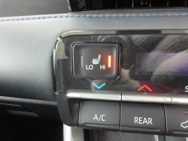 ヴォクシー S-Z DVD再生機能 スマートキープッシュスタート 両側電動パワースライドドア パワーウインドウ 1オナ ETC車載器 LEDライト デュアルエアコン アルミホイール 盗難防止装置 横滑り防止機能 ナビTV(19枚目)