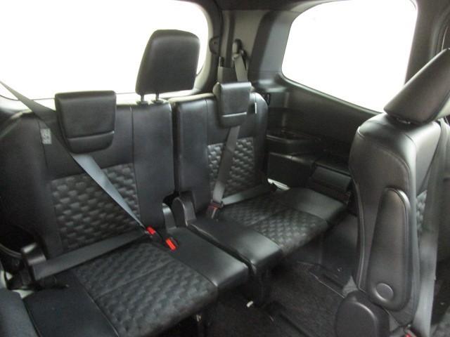 ヴォクシー S-Z DVD再生機能 スマートキープッシュスタート 両側電動パワースライドドア パワーウインドウ 1オナ ETC車載器 LEDライト デュアルエアコン アルミホイール 盗難防止装置 横滑り防止機能 ナビTV(26枚目)