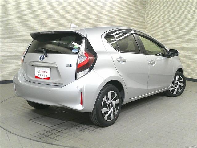 アクア Ｓスタイルブラック　バックモニタ－　ナビＴＶ　イモビライザー　ＬＥＤライト　スマートキープッシュスタート　１オーナー　ＥＴＣ付き　Ｗエアバッグ　キーフリ　メモリーナビゲーション　横滑り防止装置付き　１セグ　ＡＢＳ　ＰＳ（7枚目）