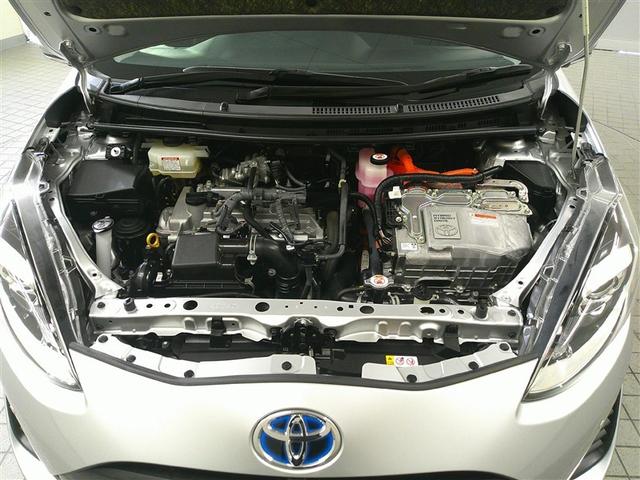 アクア Ｓスタイルブラック　バックモニタ－　ナビＴＶ　イモビライザー　ＬＥＤライト　スマートキープッシュスタート　１オーナー　ＥＴＣ付き　Ｗエアバッグ　キーフリ　メモリーナビゲーション　横滑り防止装置付き　１セグ　ＡＢＳ　ＰＳ（34枚目）