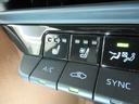 Ｚ　ムーンルーフ　ＡＷＤ　フルセグテレビ　１オーナー　ＥＴＣ車載器　ＴＶナビ　クルコン　横滑り防止装置　エアバッグ　本革　ＡＣ１００Ｖ　メモリナビ　ドラレコ　キーレス　盗難防止装置　ＡＢＳ　アルミ（23枚目）