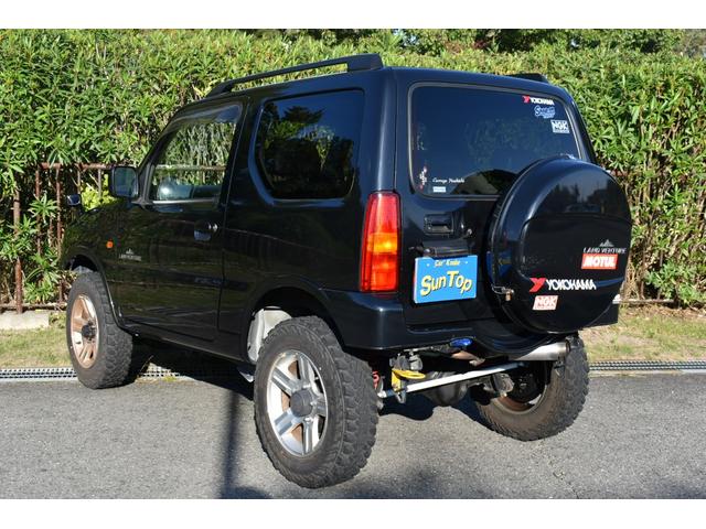 ジムニー ランドベンチャー　前オーナー様大阪府　禁煙車　５ＭＴ　シートヒーター　リフトアップ　社外マフラー　前後バンパーショート加工　車検対応（4枚目）