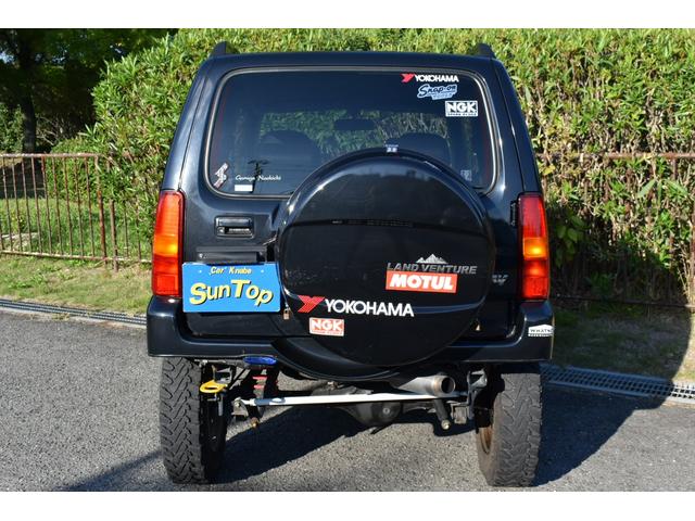 ジムニー ランドベンチャー　前オーナー様大阪府　禁煙車　５ＭＴ　シートヒーター　リフトアップ　社外マフラー　前後バンパーショート加工　車検対応（6枚目）