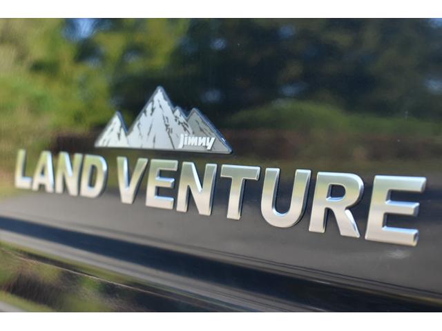 ジムニー ランドベンチャー　前オーナー様大阪府　禁煙車　５ＭＴ　シートヒーター　リフトアップ　社外マフラー　前後バンパーショート加工　車検対応（33枚目）