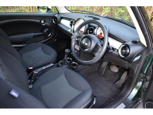 MINI クーパー R56後期モデル・禁煙車・カロッツェリアナビTV・バックカメラ・ETC・スペアキー有り(7枚目)