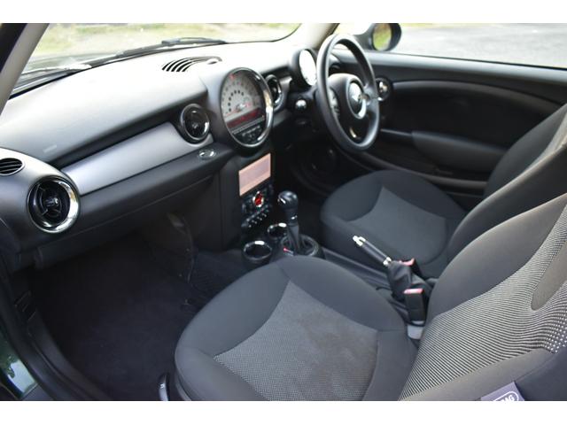 MINI クーパー R56後期モデル・禁煙車・カロッツェリアナビTV・バックカメラ・ETC・スペアキー有り(11枚目)