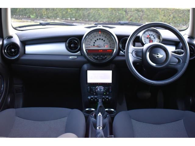 MINI クーパー R56後期モデル・禁煙車・カロッツェリアナビTV・バックカメラ・ETC・スペアキー有り(28枚目)