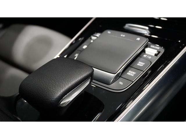 Ｂクラス Ｂ１８０　ＡＭＧラインパッケージ　ＡＭＧレザーエクスクルーシブパッケージ　アドバンスドパッケージ　パノラミックスライディングルーフ　３６０°カメラ　メモリー付きパワーシート　シートヒーター　マルチビームＬＥＤヘッドライト（30枚目）