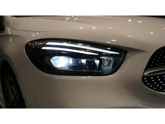 Ｂクラス Ｂ１８０　ＡＭＧラインパッケージ　ＡＭＧレザーエクスクルーシブパッケージ　アドバンスドパッケージ　パノラミックスライディングルーフ　３６０°カメラ　メモリー付きパワーシート　シートヒーター　マルチビームＬＥＤヘッドライト（62枚目）