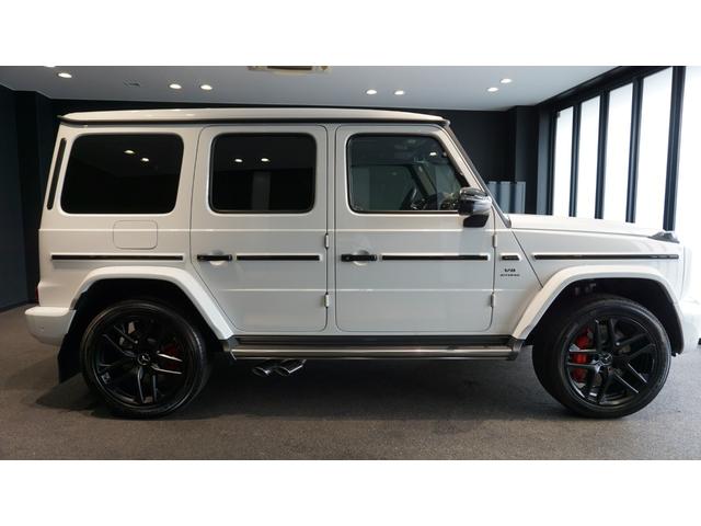 Gクラス G63 ローンチエディション AMGカーボンファイバーインテリアトリム AMGナイトパッケージ Burmesterサラウンド ガラススライディングルーフ シートベンチレータ マットブラック21インチAMG5ツインスポークホイール(10枚目)
