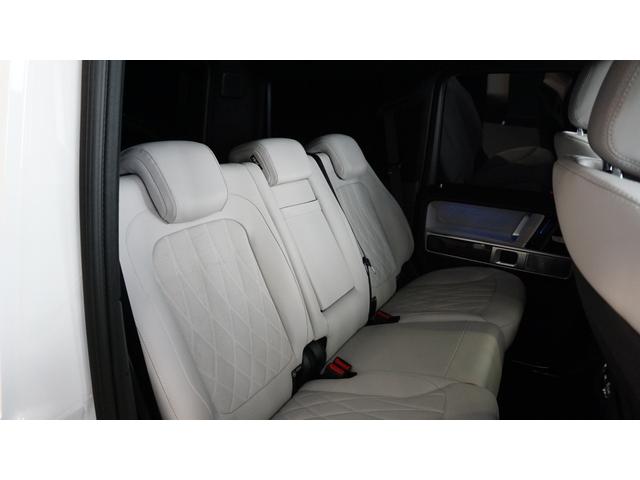 Gクラス G63 ローンチエディション AMGカーボンファイバーインテリアトリム AMGナイトパッケージ Burmesterサラウンド ガラススライディングルーフ シートベンチレータ マットブラック21インチAMG5ツインスポークホイール(22枚目)