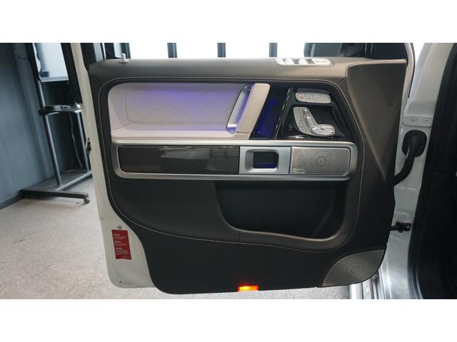 Gクラス G63 ローンチエディション AMGカーボンファイバーインテリアトリム AMGナイトパッケージ Burmesterサラウンド ガラススライディングルーフ シートベンチレータ マットブラック21インチAMG5ツインスポークホイール(32枚目)