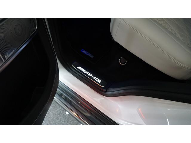 Gクラス G63 ローンチエディション AMGカーボンファイバーインテリアトリム AMGナイトパッケージ Burmesterサラウンド ガラススライディングルーフ シートベンチレータ マットブラック21インチAMG5ツインスポークホイール(37枚目)