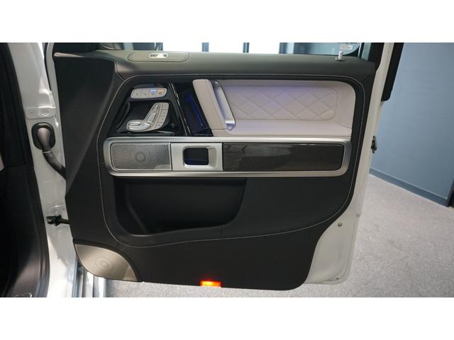 Gクラス G63 ローンチエディション AMGカーボンファイバーインテリアトリム AMGナイトパッケージ Burmesterサラウンド ガラススライディングルーフ シートベンチレータ マットブラック21インチAMG5ツインスポークホイール(39枚目)