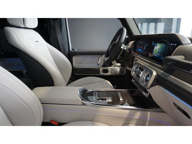 Gクラス G63 ローンチエディション AMGカーボンファイバーインテリアトリム AMGナイトパッケージ Burmesterサラウンド ガラススライディングルーフ シートベンチレータ マットブラック21インチAMG5ツインスポークホイール(42枚目)